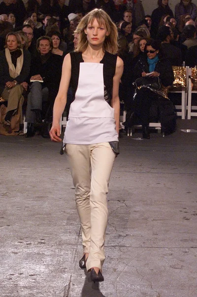 Look 25